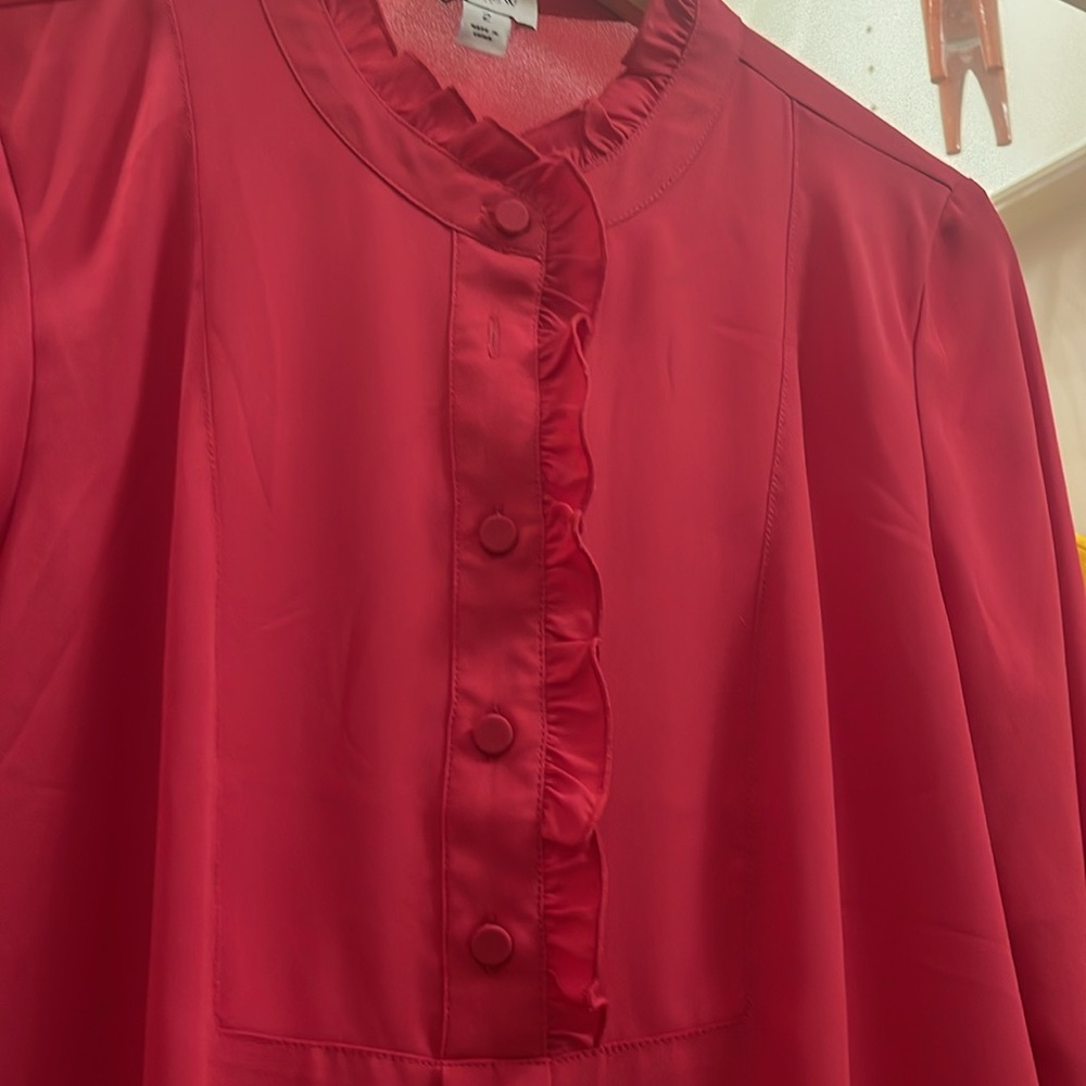 J. Crew - Pink Ruffle Popover- Size 2 - Picture 3 of 4